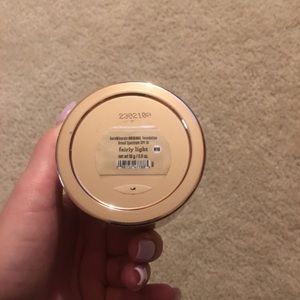 Bare minerals original foundation in barely light